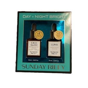 SOLD Ⓜ️Sunday Riley Day + Night Bright Set